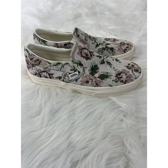 Vans Classic Slip On Floral Tapestry Sneaker Shoes Womens Size 8.5 New No Box - Picture 1 of 9
